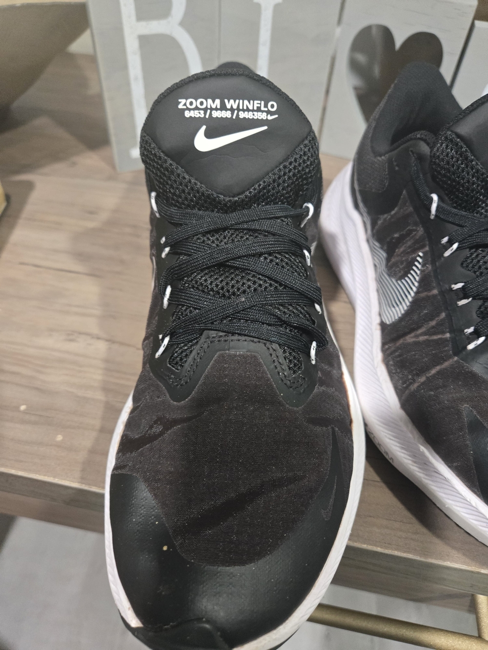 Nike Zoom Winflo Running Shoes - Black/White